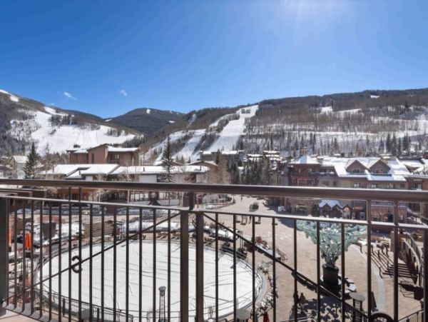 Luxury 4 Bedroom Vacation Condo in Vail