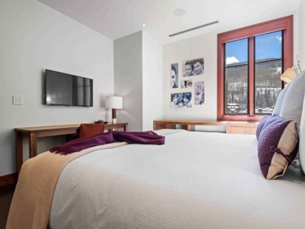 Luxury 4 Bedroom Vacation Condo in Vail