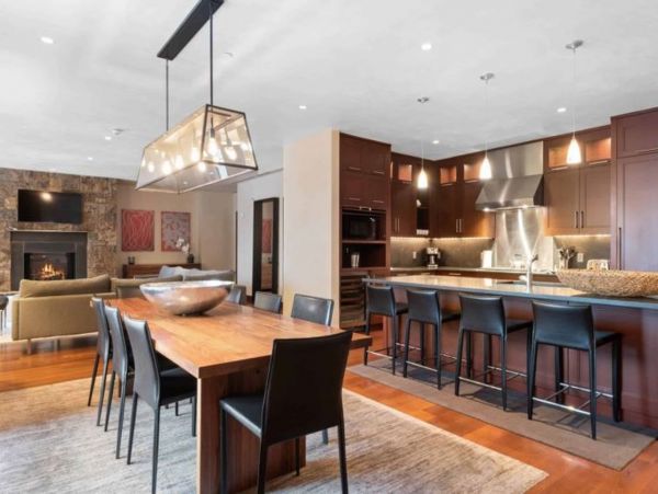 Vail Luxury Condo with 4 Bedroom