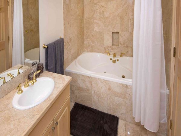 Vail Vacation Rental 3 Bedrooms Great Location