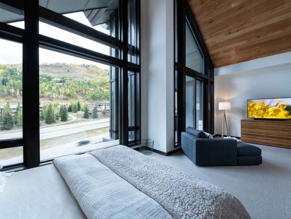 Vail Four Bedroom Vacation Rental Steps from Lionshead Village