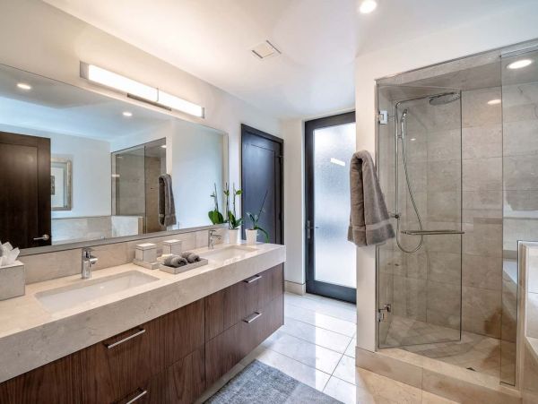 Vail Four Bedroom Vacation Rental Steps from Lionshead Village