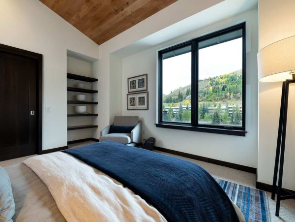 Vail Four Bedroom Vacation Rental Steps from Lionshead Village