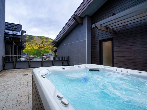 Vail Four Bedroom Vacation Rental Steps from Lionshead Village
