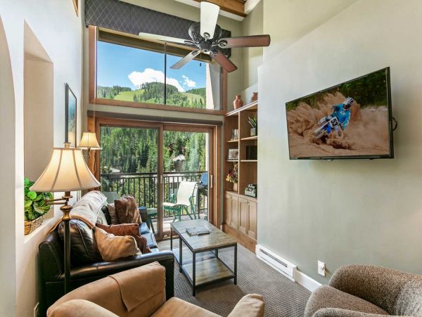 Luxury Vail Vacation Rental with Mountain Views & Amenities