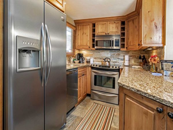 Luxury Vail Vacation Rental with Mountain Views & Amenities