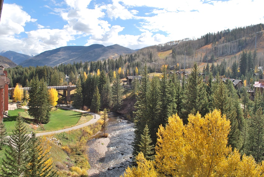 Luxury Vail Vacation Rental with Mountain Views & Amenities