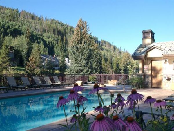 Luxury Vail Vacation Rental with Mountain Views & Amenities