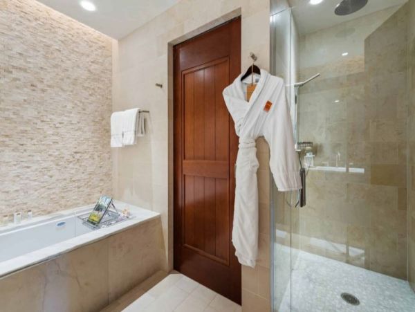 Third Floor 3 Bedroom Lovely Vacation Condo