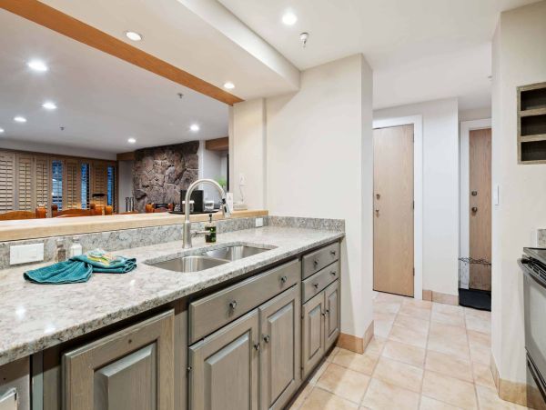 Ski Vail & Lionshead  Spectacular Luxury Ski Condo