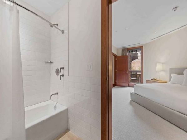 Luxury Vacation Condo with 2 Bedrooms Plus Den