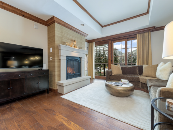 Pure Lionshead Vacation Rental