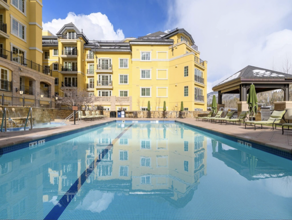 Pure Lionshead Vacation Rental