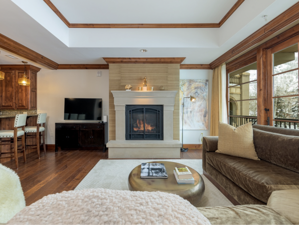 Pure Lionshead Vacation Rental