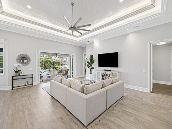 Luxury New Naples Vacation Pool Home Just In!