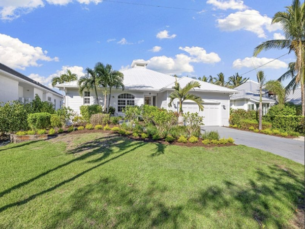 Luxury New Naples Vacation Pool Home Just In!