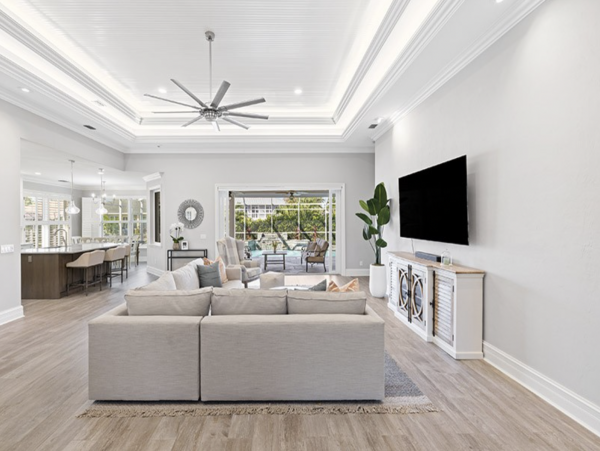 Luxury New Naples Vacation Pool Home Just In!