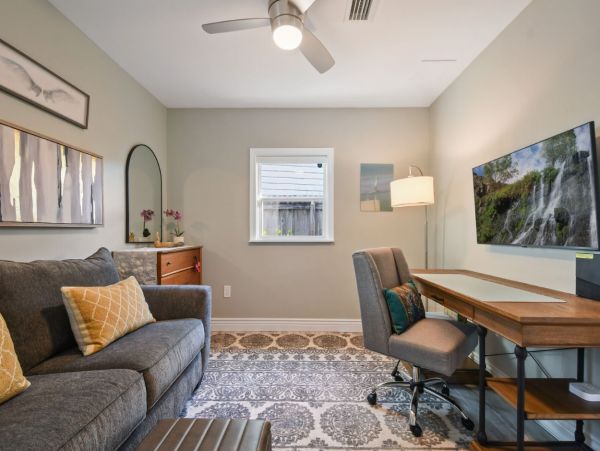 Sarasota Vacation Rental with Private Pool – Florida Beach House Near Bay & Beaches