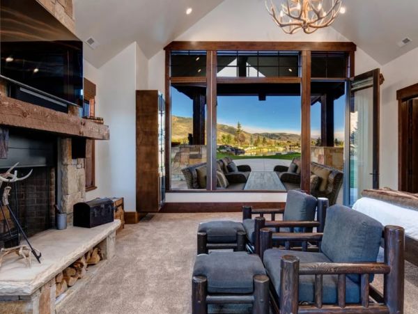 Park City Vacation Ranch Sleeps 22 Guests