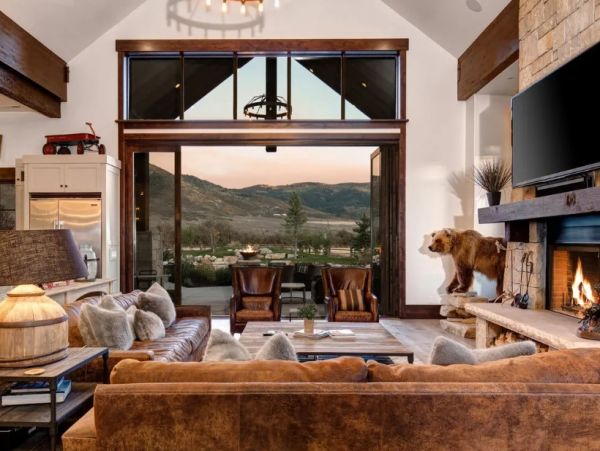 Park City Vacation Ranch Sleeps 22 Guests