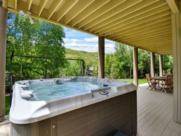 Gorgeous 8 Bedroom Vacation Rental in Deer Valley