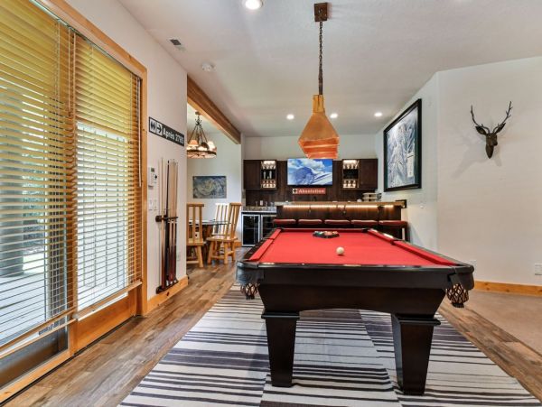 Gorgeous 8 Bedroom Vacation Rental in Deer Valley