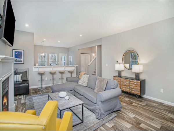 Lake Michigan Home with 5 Bedrooms