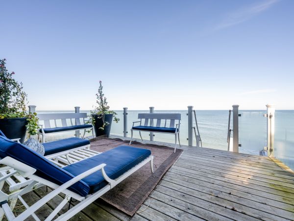 Grand Beach Vacation Home Six Bedroom
