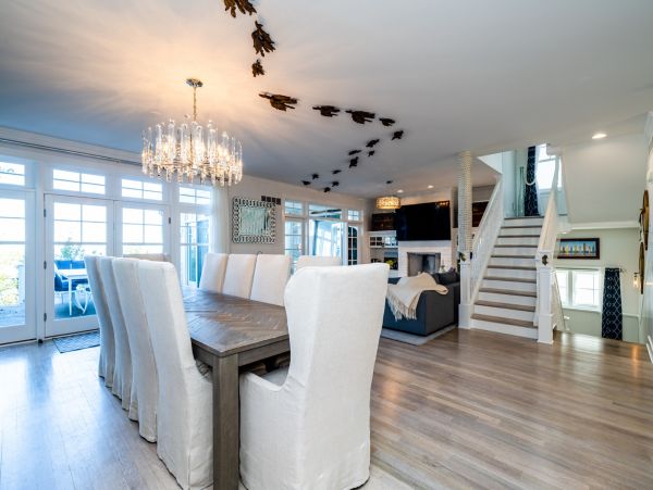 Grand Beach Vacation Home Six Bedroom