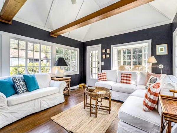 Lake Michigan Seven Bedroom Luxury Vacation Rental