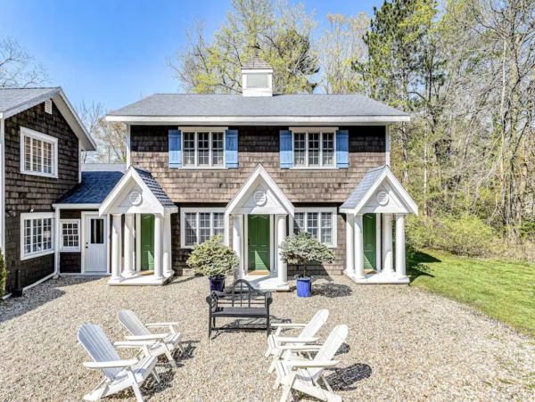 Lake Michigan Seven Bedroom Luxury Vacation Rental
