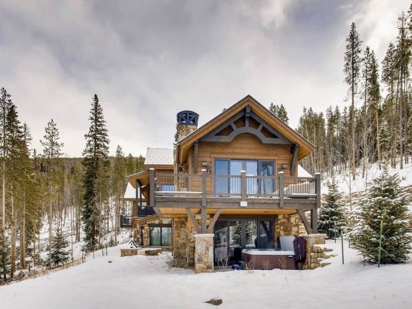 Gorgeous Breckenridge Rental with Private Spa & Great Views