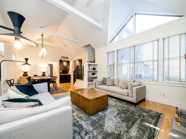 Union Pier Home with 5 Bedrooms
