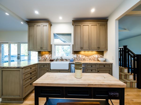 Union Pier Home with 5 Bedrooms