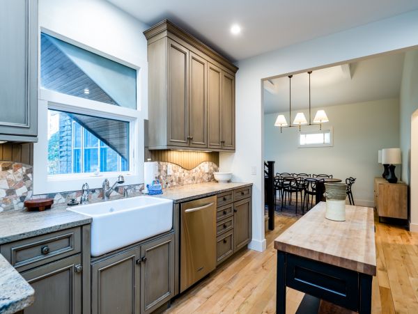Union Pier Home with 5 Bedrooms