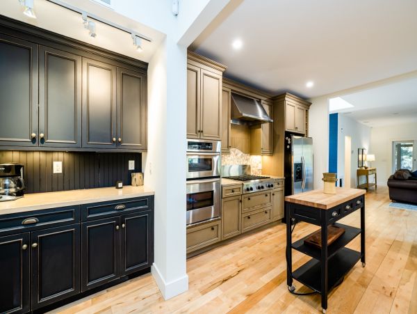 Union Pier Home with 5 Bedrooms