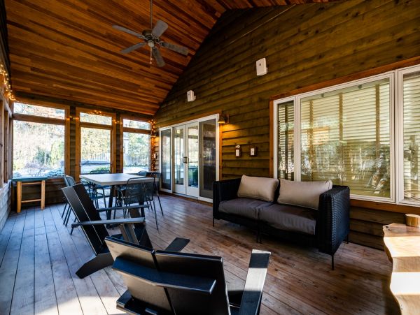 Union Pier Home with 5 Bedrooms