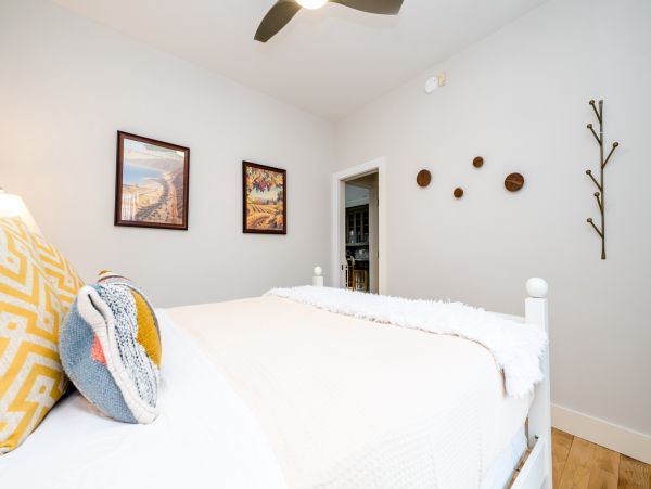 Union Pier Home with 5 Bedrooms