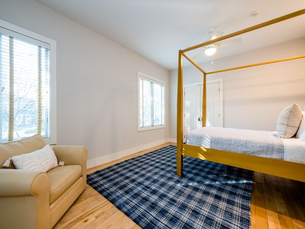 Union Pier Home with 5 Bedrooms