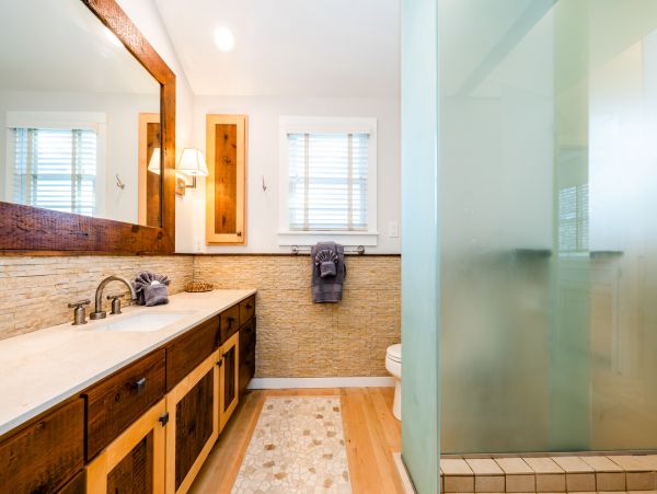 Union Pier Home with 5 Bedrooms