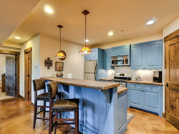 Luxury Mountain Vacation Retreat in Breckenridge with Hot Tubs