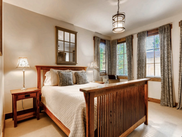 Luxury Mountain Vacation Retreat in Breckenridge with Hot Tubs