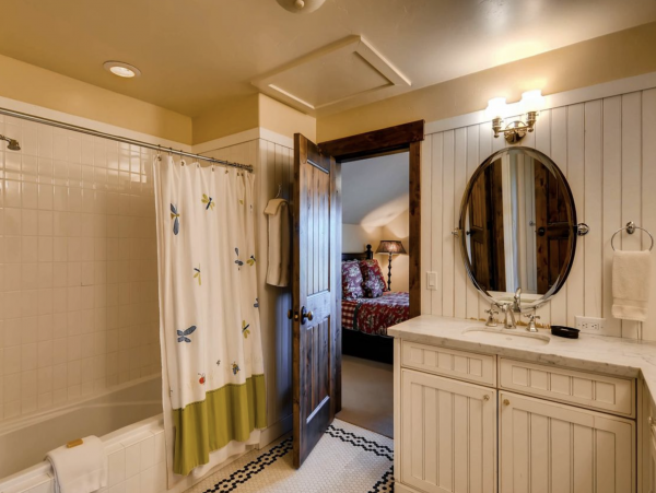 Luxury Mountain Vacation Retreat in Breckenridge with Hot Tubs