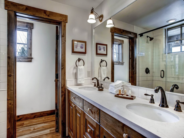 Luxury Mountain Vacation Retreat in Breckenridge with Hot Tubs