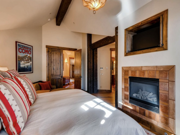 Luxury Mountain Vacation Retreat in Breckenridge with Hot Tubs