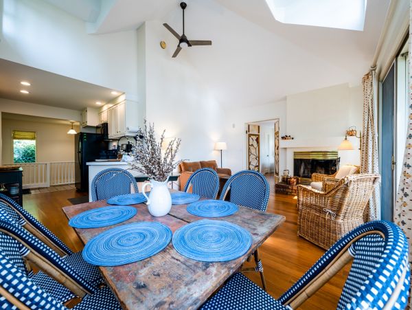 Lakefront Seven Bedroom Vacation Rental Home