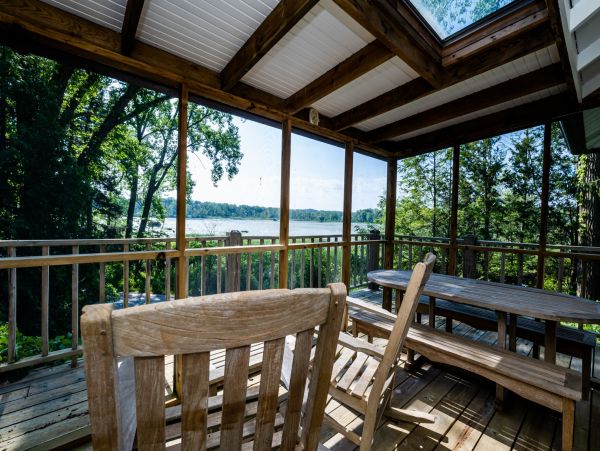 Lakefront Seven Bedroom Vacation Rental Home