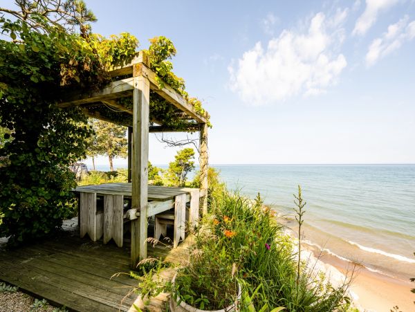 Lakefront Seven Bedroom Vacation Rental Home