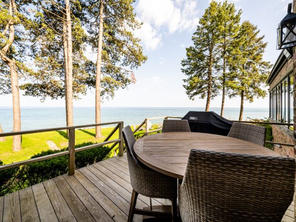 Lakefront Seven Bedroom Vacation Rental Home
