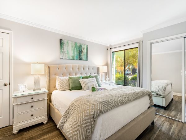 Miramar Vacation Home Three Bedroom Lake Views